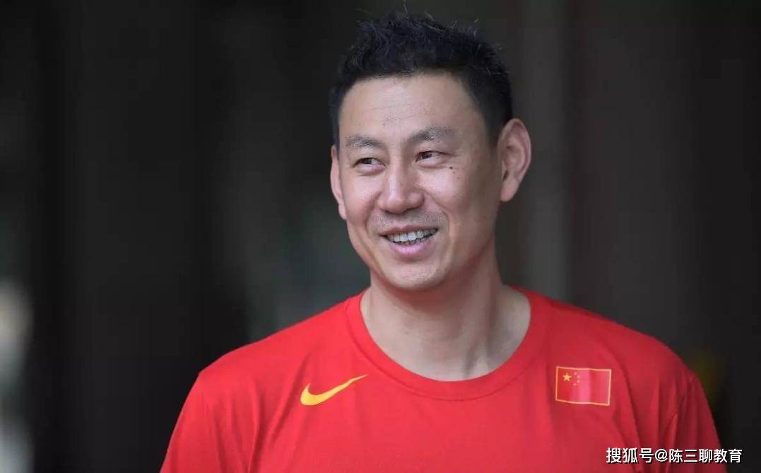 爱游戏官网关于里程碑夜！法兰克福官宣签约，CBA常规赛加时末段刷纪录，压力陡增，球队文化再被提及的信息